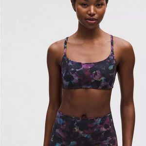 NWT Lululemon Wunder Train Strappy Racer Bra